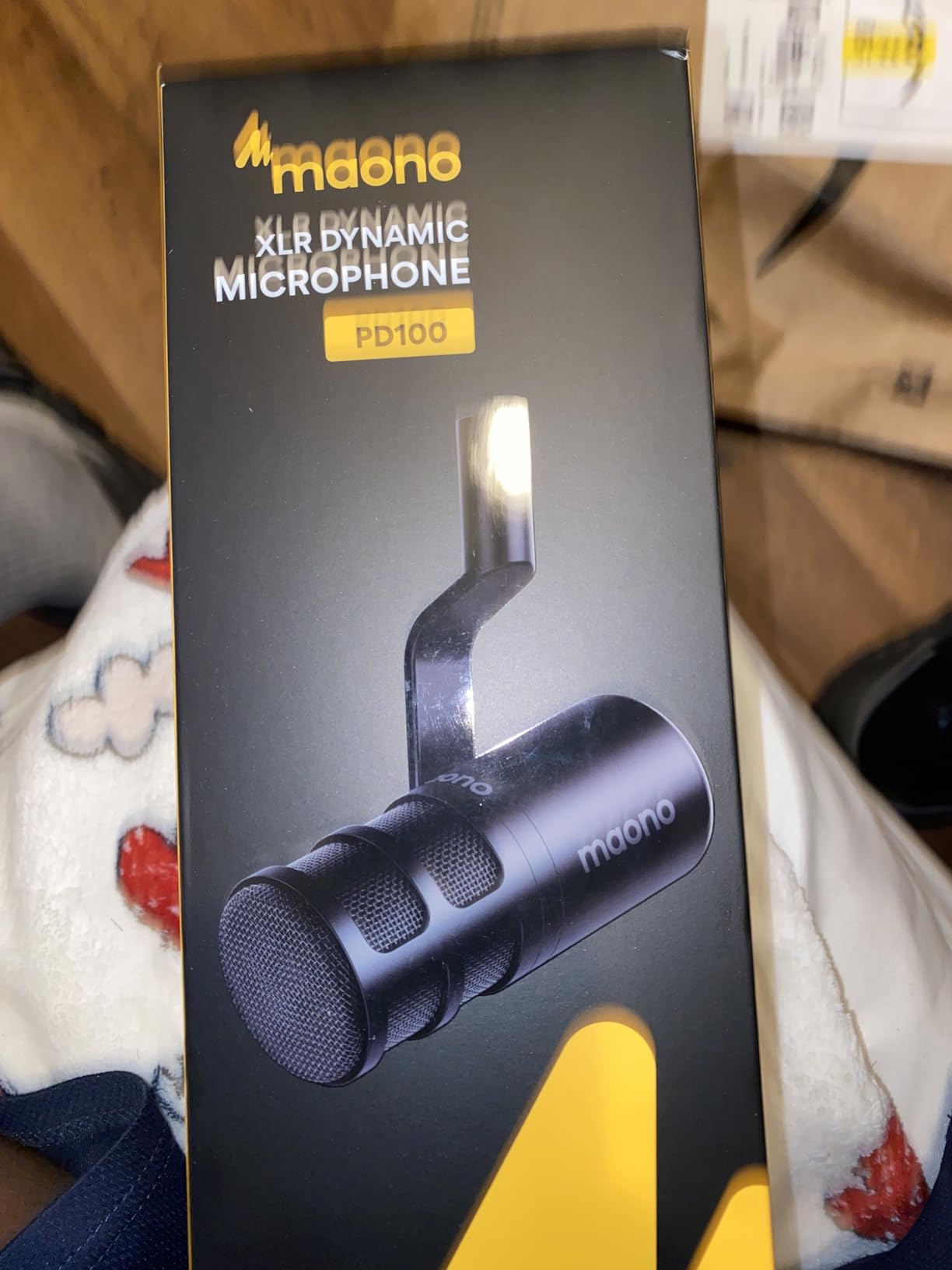 MAONO PD100 XLR Podcast Microphone, Cardioid Studio Dynamic Metal Desk Mic customer photo 2