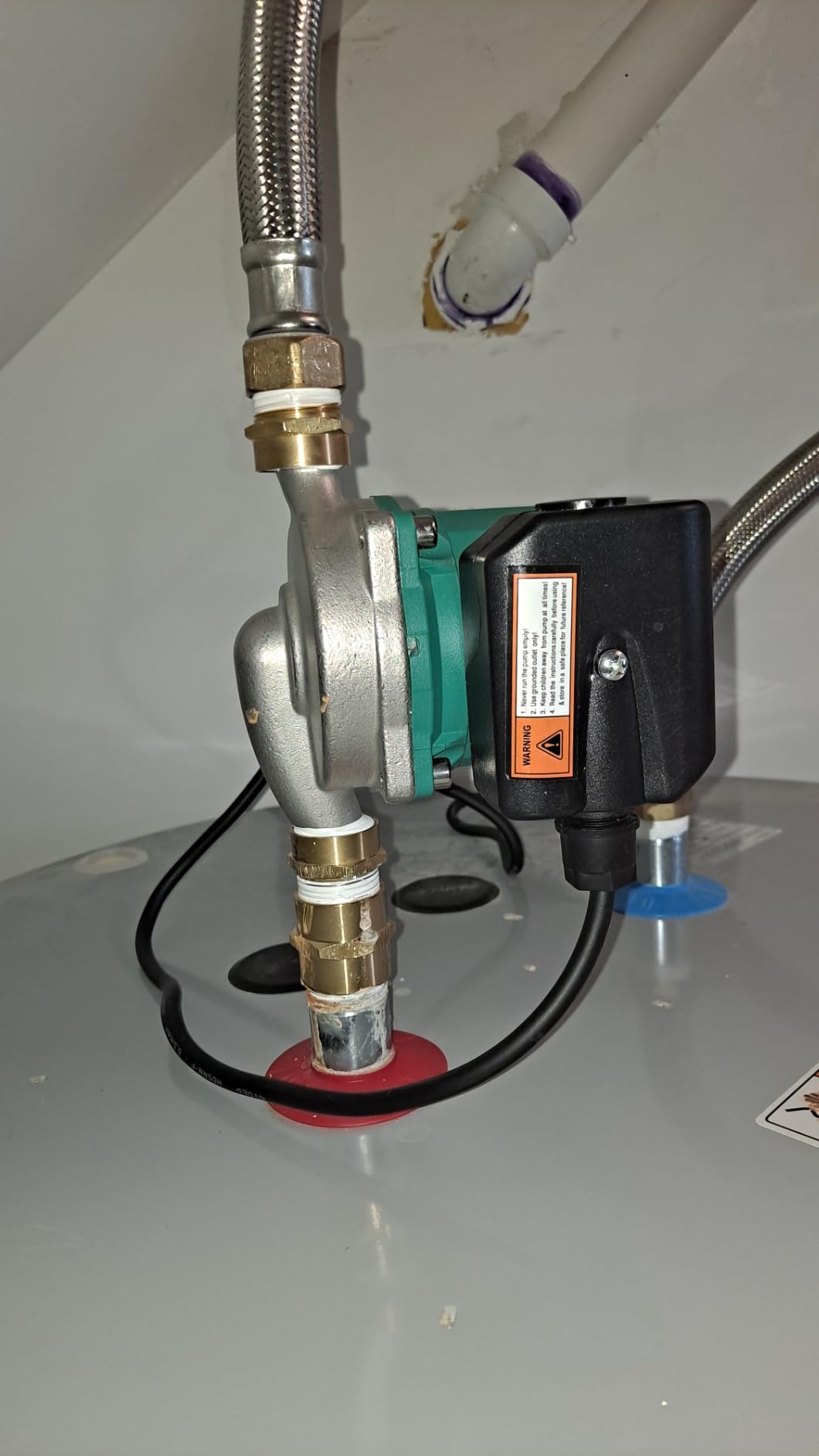 Hot Water Recirculating Pump 120W for Electric Water Heater System customer photo 1