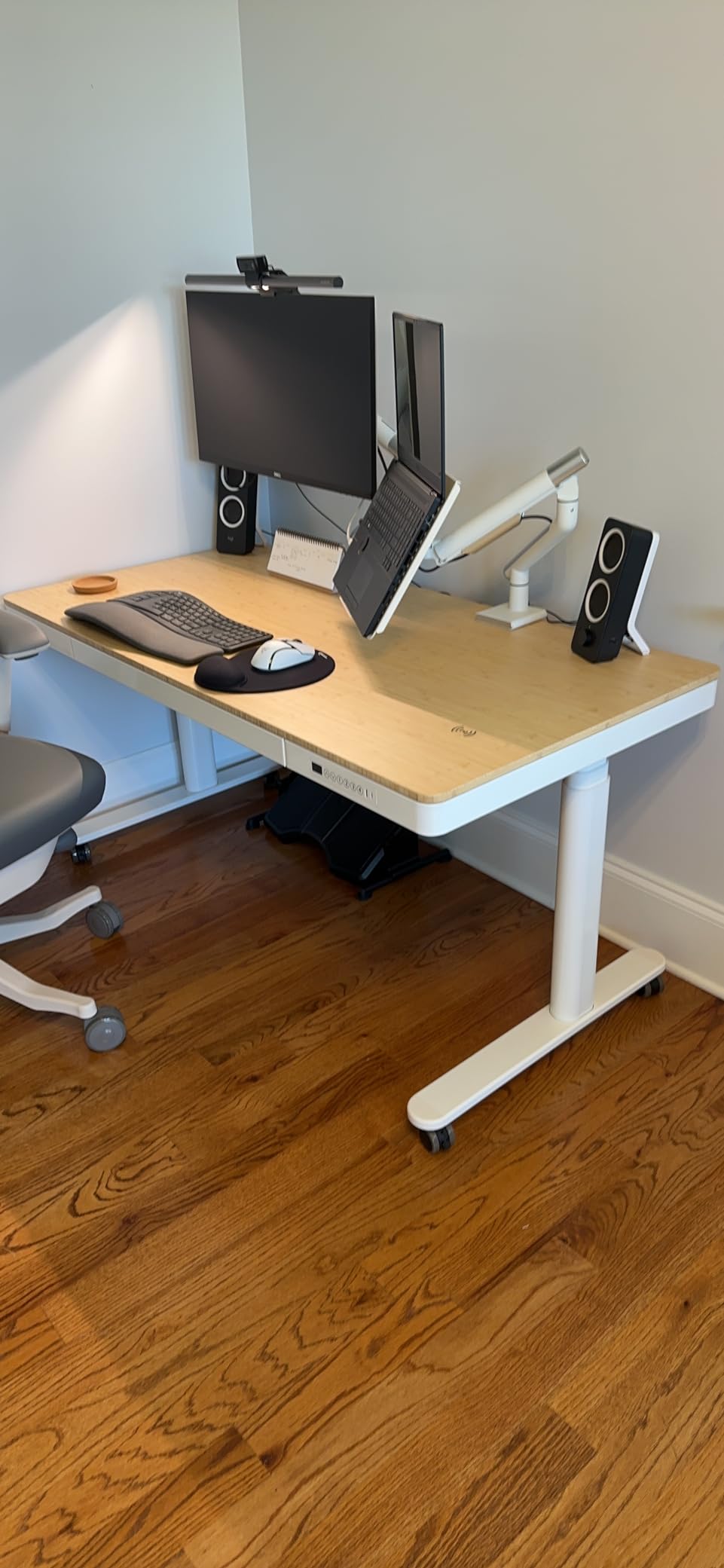 FLEXISPOT Q8 55