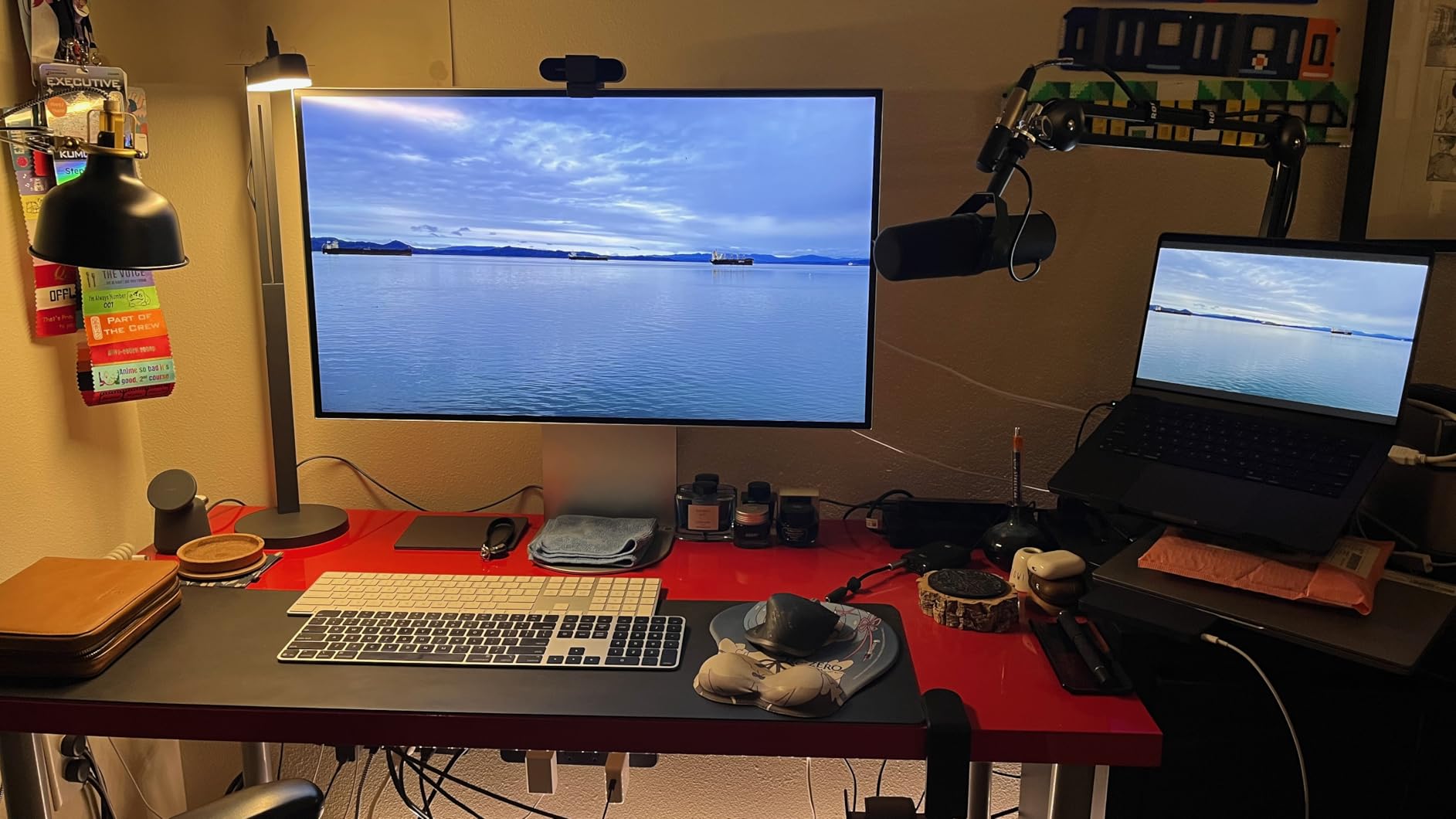 Logitech G Litra Beam Premium LED Gaming Light with TrueSoft - Graphite customer photo 1