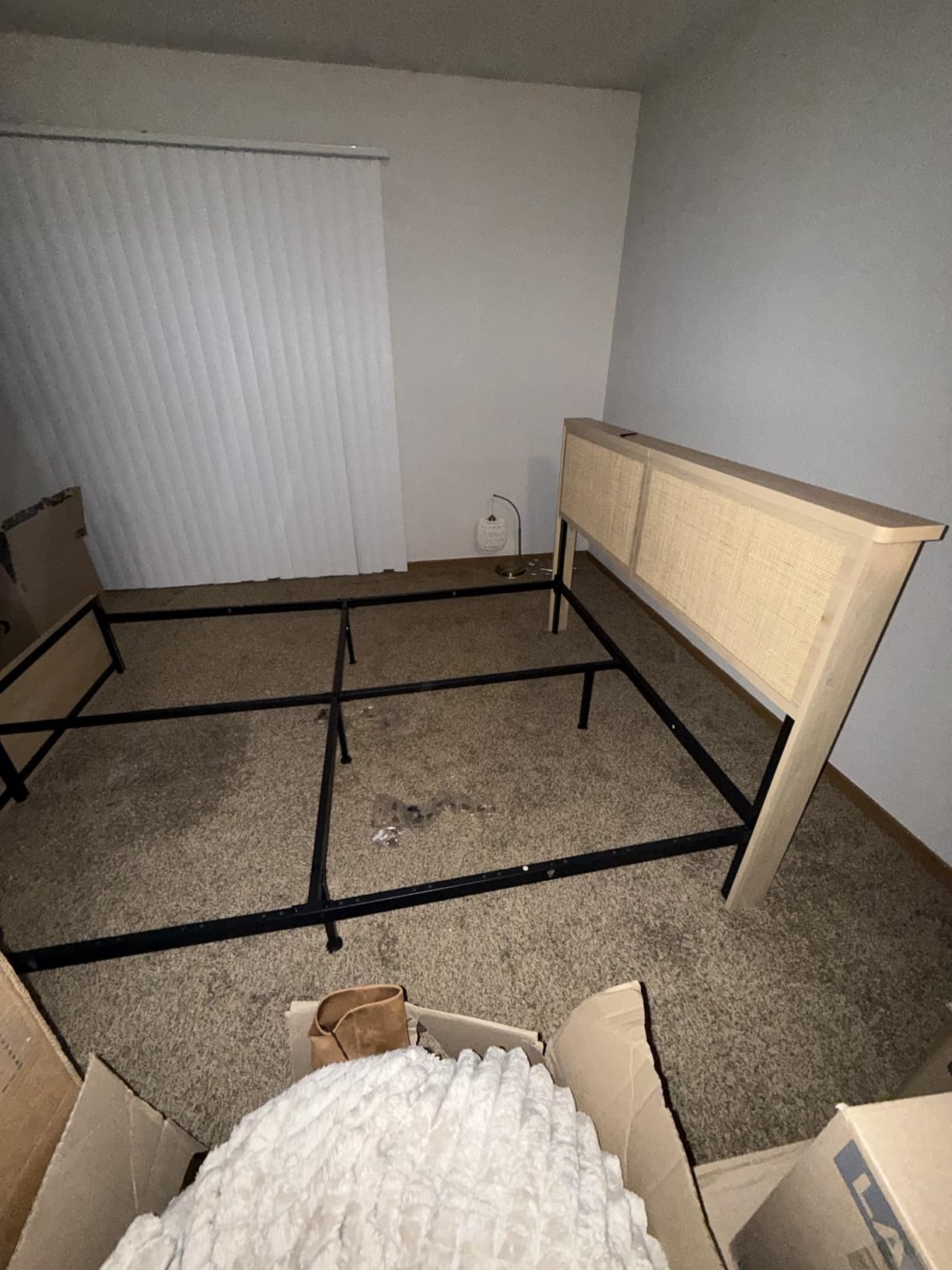 Yechen Queen Bed Frame with Natural Rattan Headboard and Wooden 4 Storage Drawers, Metal Platform with Strong Wooden Slats Support, Boho Cane Bed Mattress Foundation, No Box Spring Needed customer photo 2