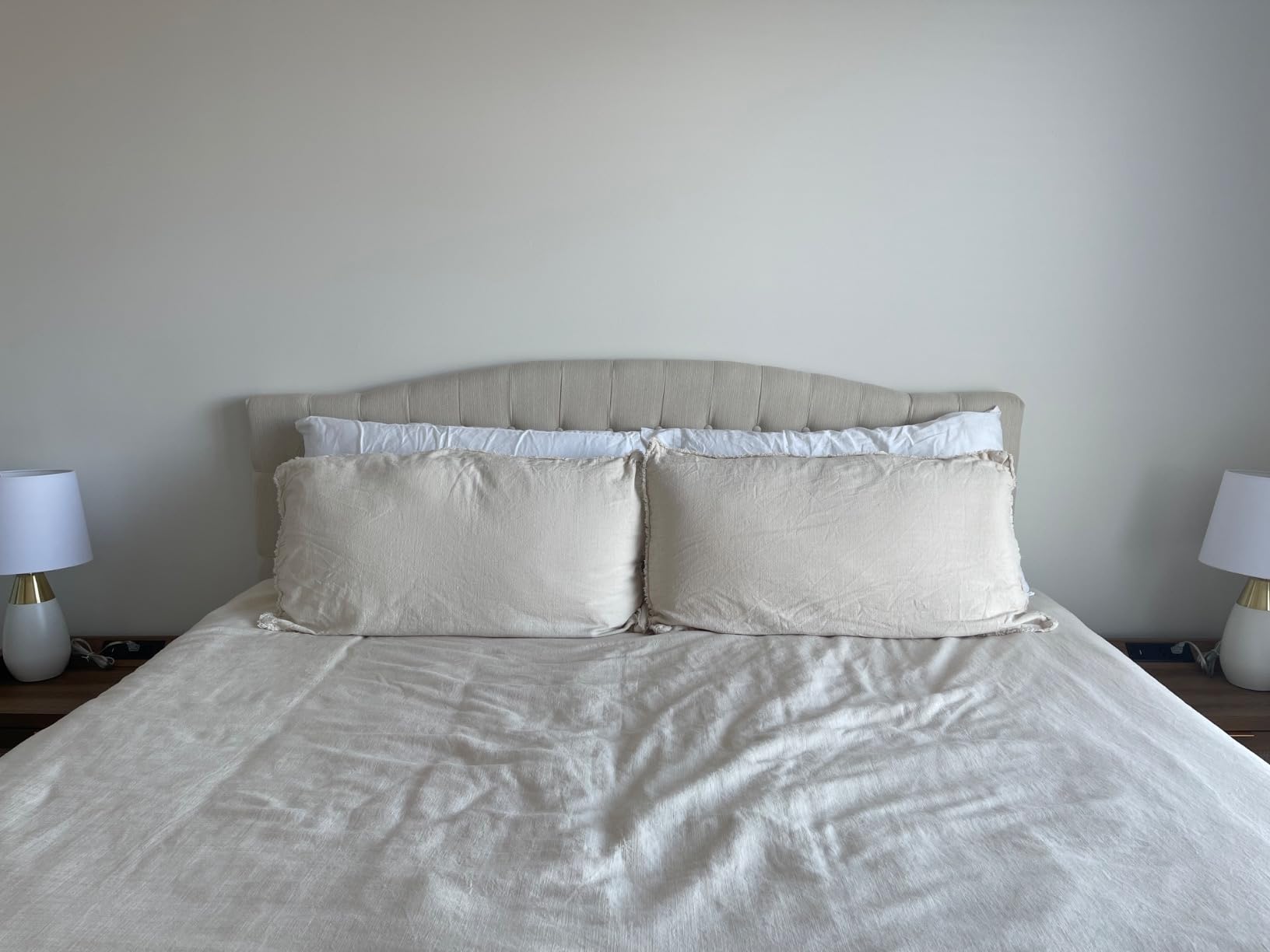 Befurtori King Headboard Only, Linen Classic Tufted Design, Ivory customer photo 1