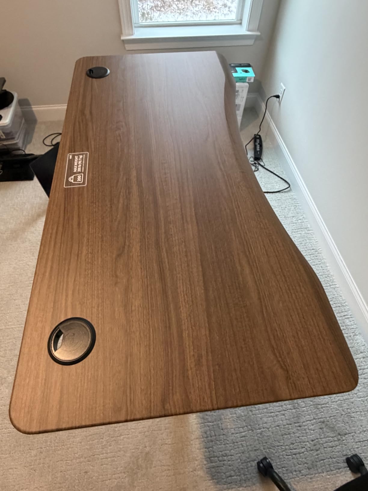 Vari Ergo Electric Standing Desk – 54x26 – Espresso/Slate customer photo 2