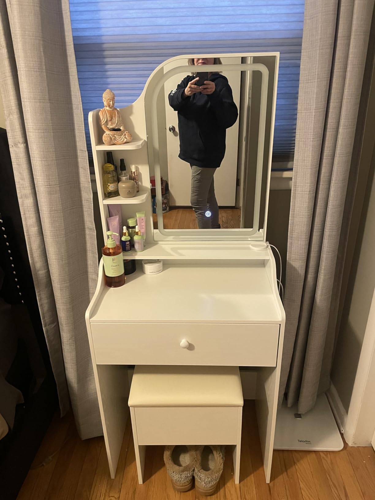 LIKIMIO Small Vanity Desk with Mirror Lights and Storage Stool customer photo 1
