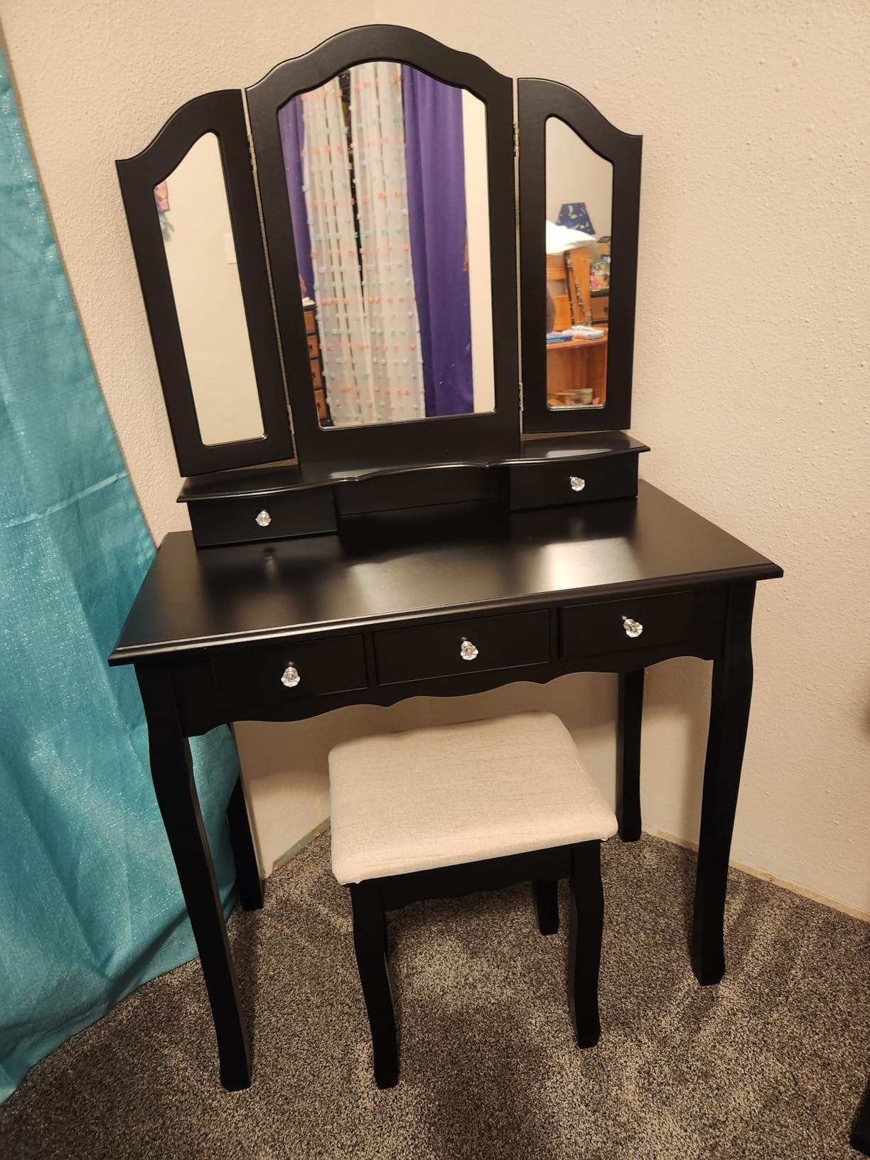 Tiptiper Makeup Vanity with Lighted Mirror and Stool, White customer photo 2