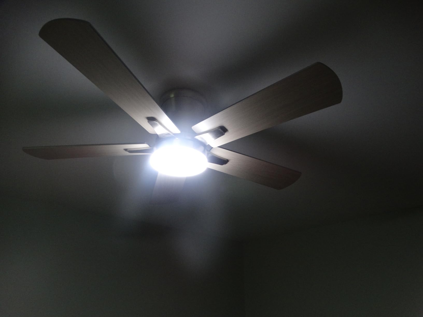 Flush Mount Ceiling Fans with Lights 42 Inch, Remote Control, 3CCT Dimmable, 6 Speeds, Noiseless Reversible DC Motor, Low Profile Hugger Black Ceiling Fan for Living Room, Patio, Indoor/Outdoor, ETL customer photo 2