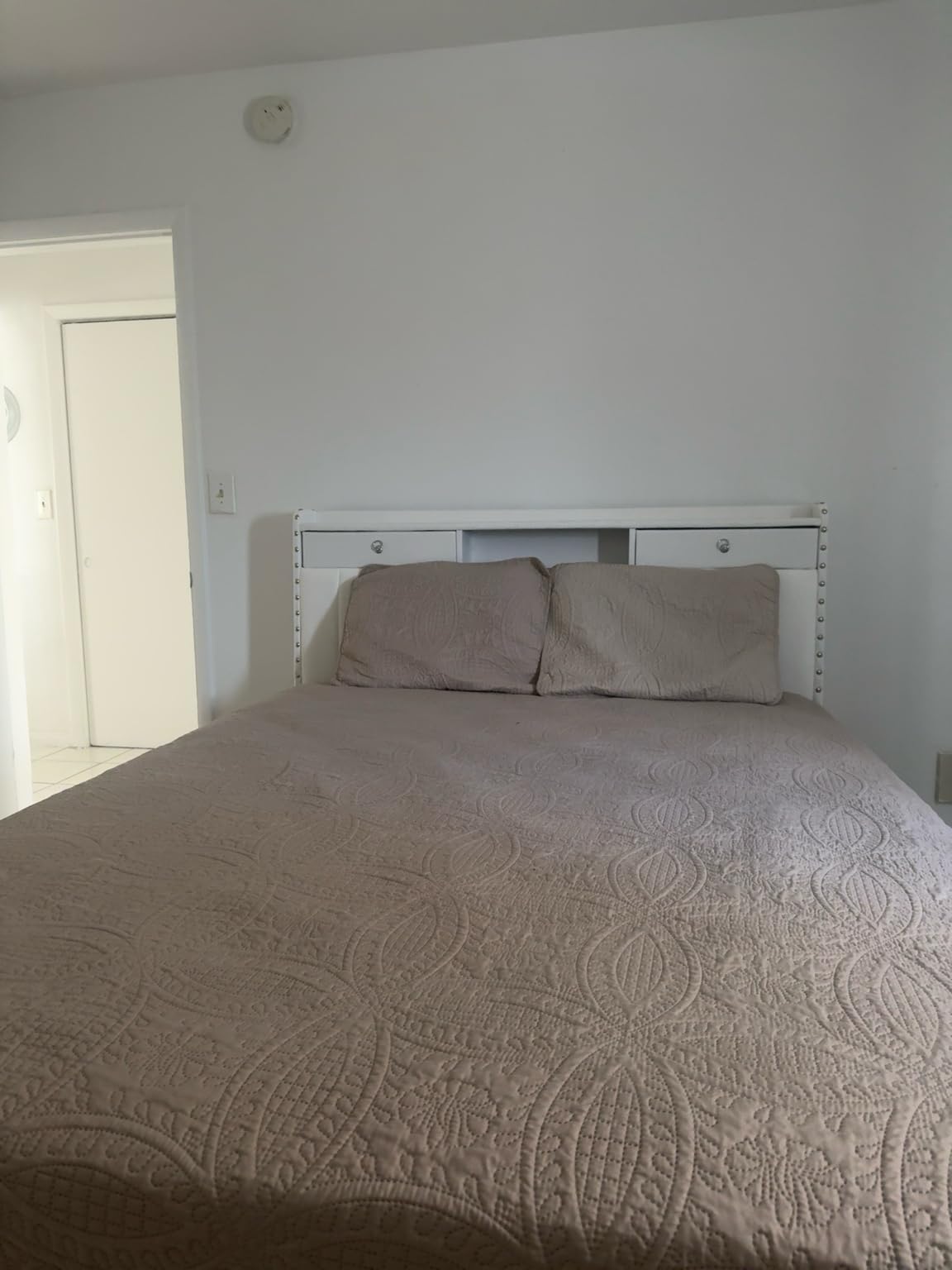 CypBed Queen Bed Frame with 2-Tier Storage Headboard & 4 Storage Drawers customer photo 2