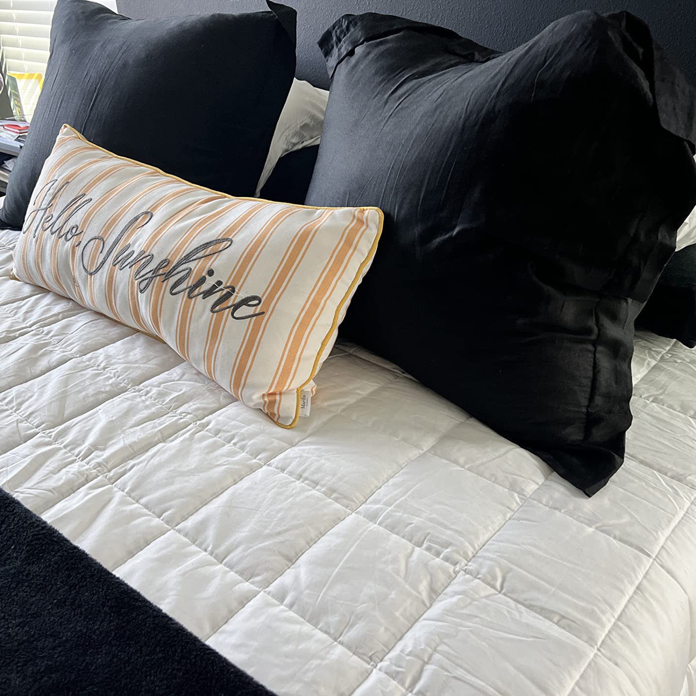 HomeSmart Cooling Weighted Blanket Queen Size 20lbs, Soft Breathable Fabric customer photo 2