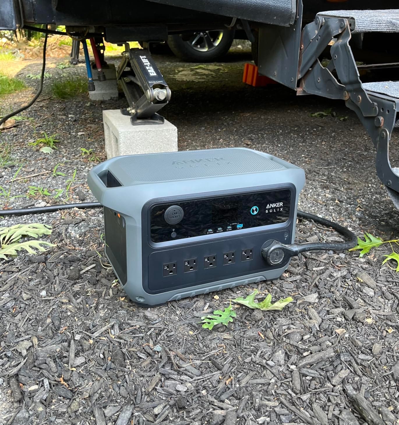 Anker SOLIX C2000 Gen 2 Portable Power Station, 2,048Wh, 2,400W, Camping customer photo 2